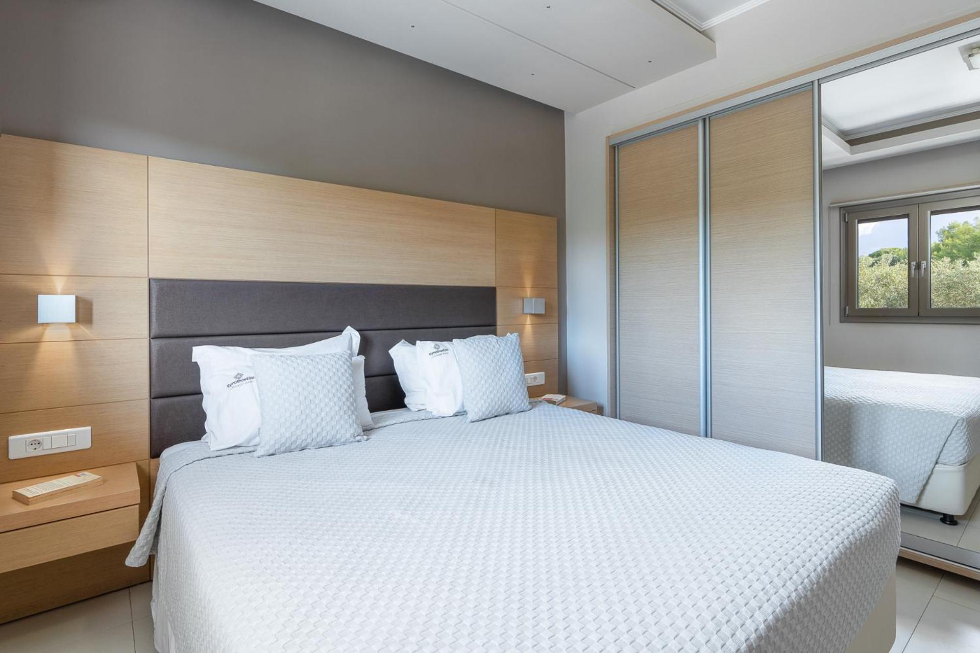 Aparthotel Kymothoe Elite 4*