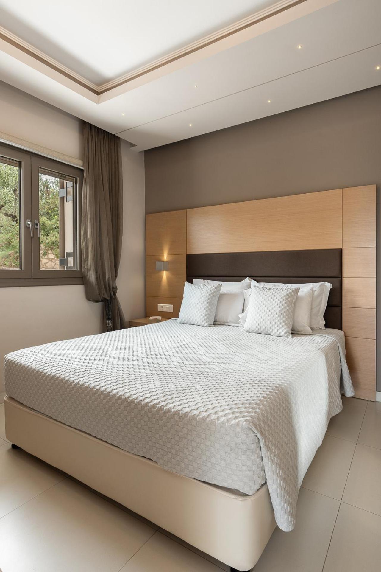Aparthotel Kymothoe Elite 4*