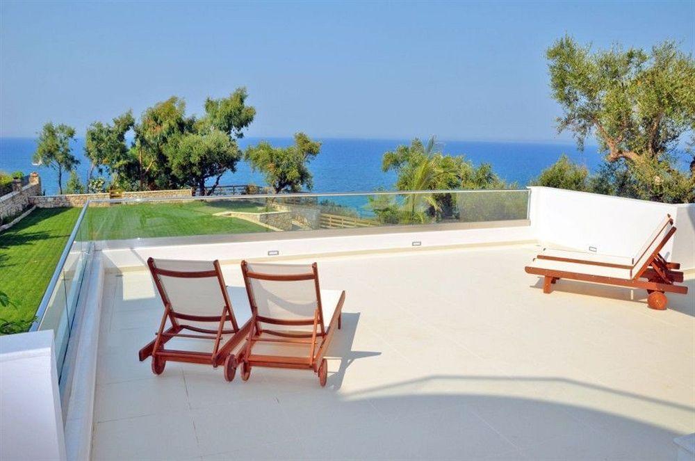 Kymothoe Elite Aparthotel